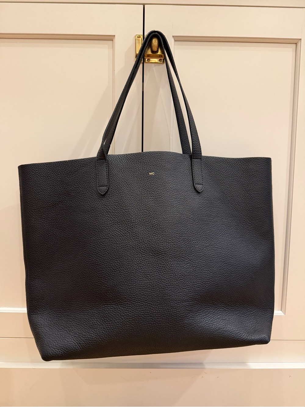 Cuyana Black Leather Tote